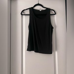 Yogalicious Tank! Size Medium.